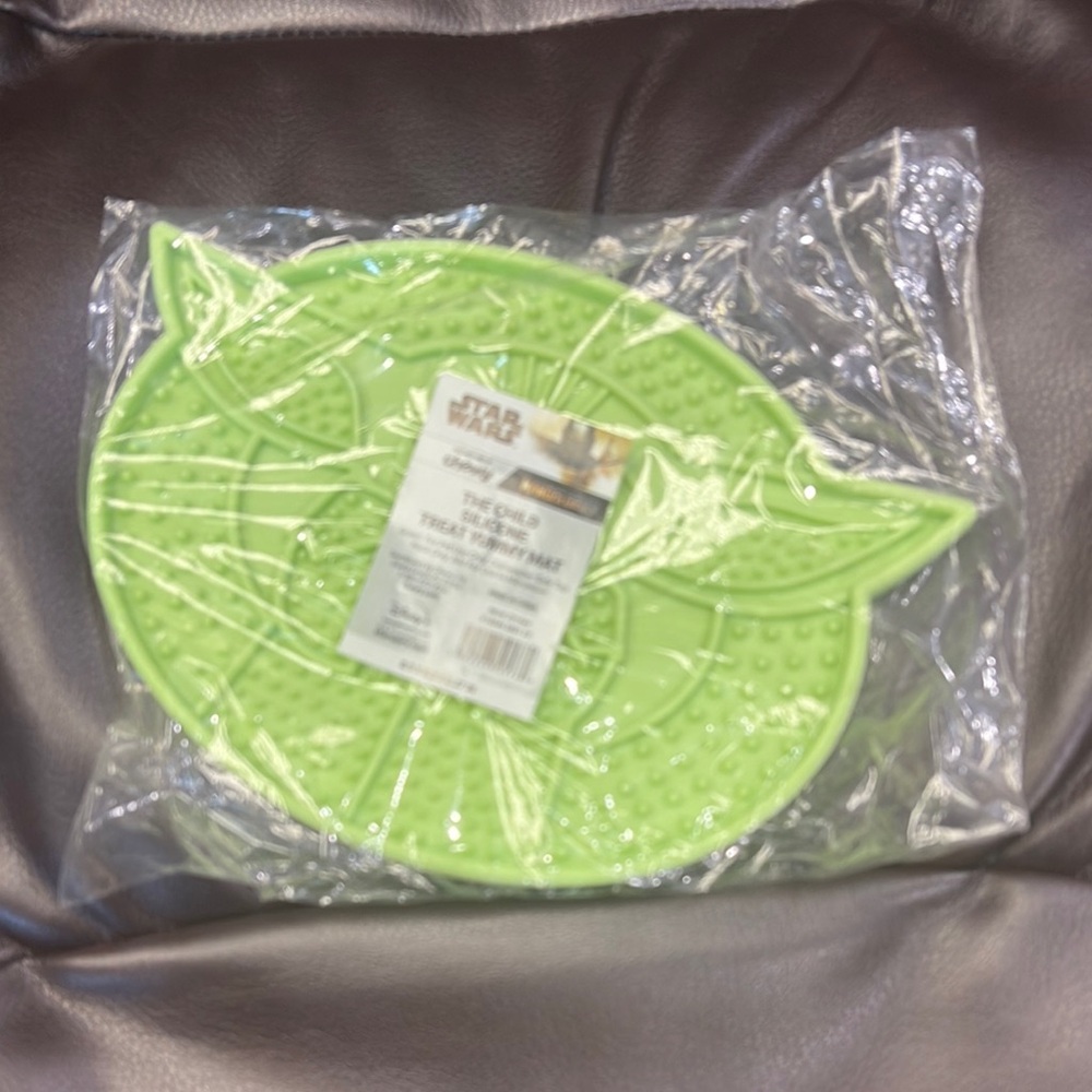 Dog treat mat